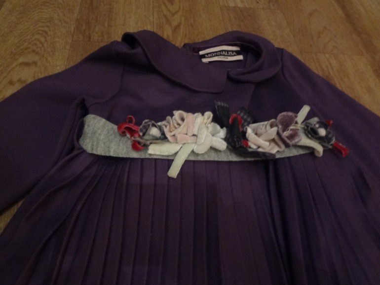 Платье Monnalisa (копия) в хорошем состоянии. Р-р 110/56 1000 руб.