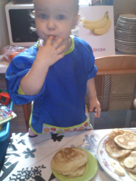 ФМ Готовим с детьми. Неделя 4, банановые оладьи и банановое молоко.