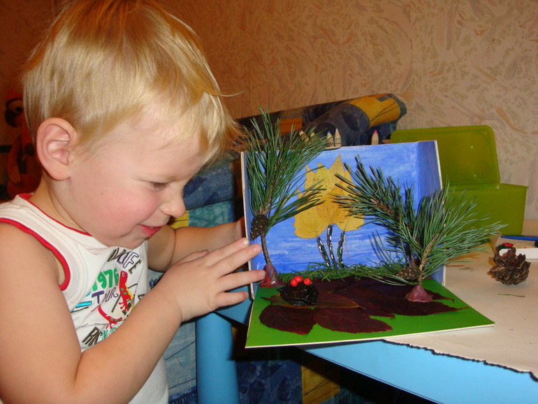 Первая поделка в садик