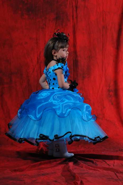 Праздничные платья для принцесс в наличии!
