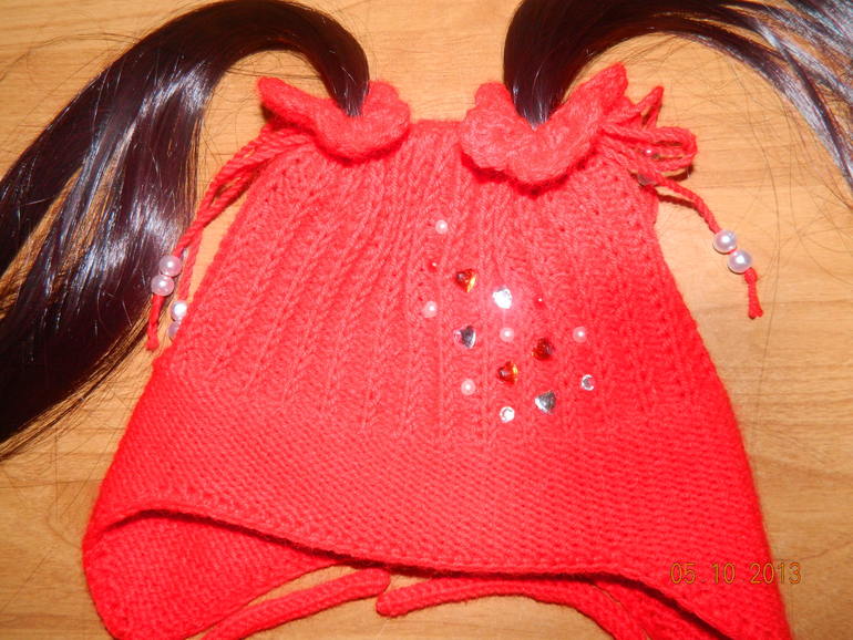 Шапочки с хвостиками