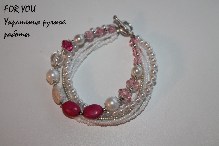 Комплект украшений в подарок для сестенки)