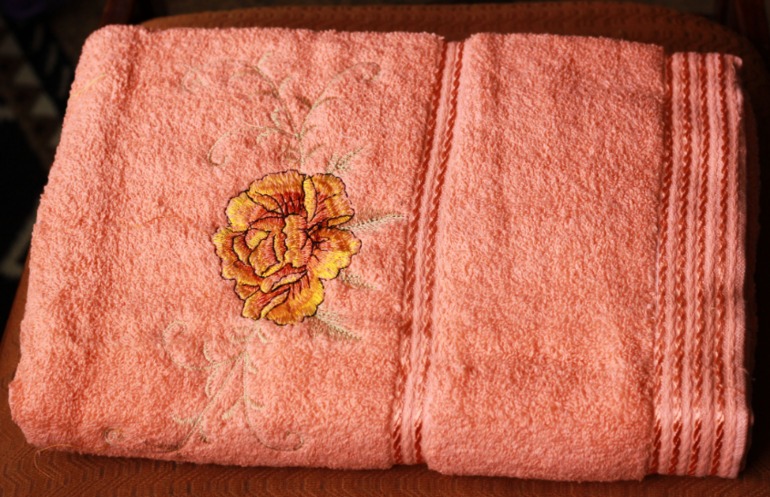 Продам полотенца.