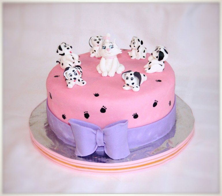 Последние тортики: ВинниПух, Смешарики, Собачки