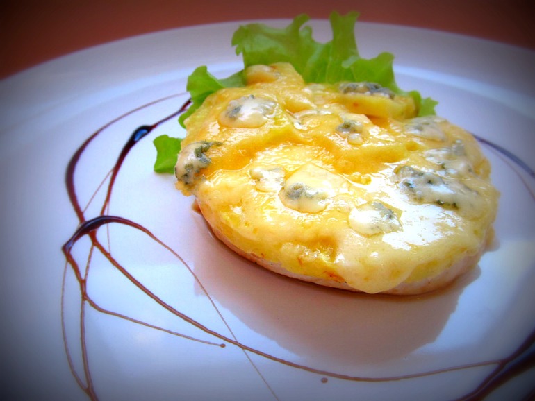 Курица с ананасом