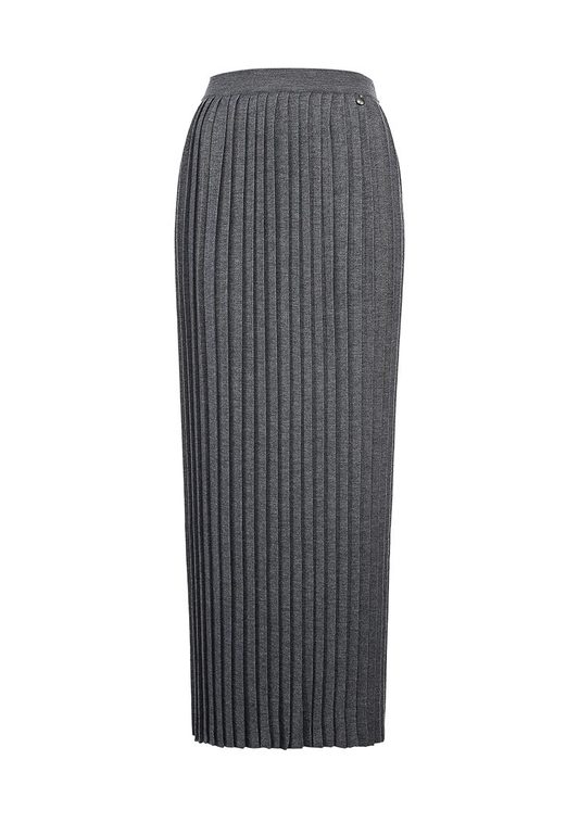 C чем носить такую юбку?