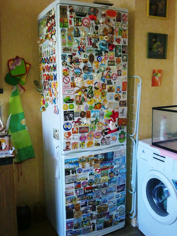 Вот мой немного обновленный холодильник)