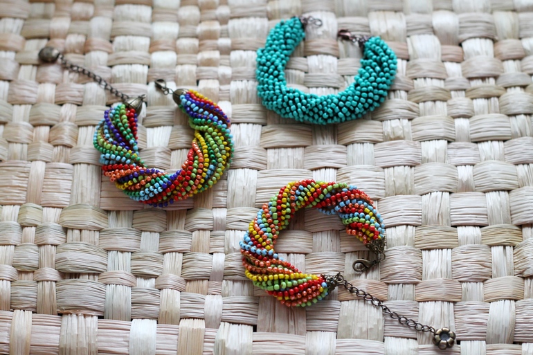 Браслет в стиле