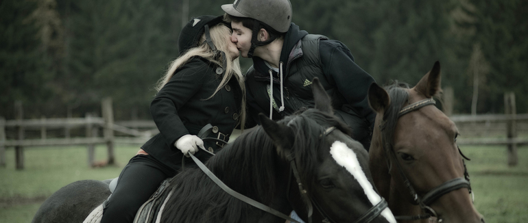 Терапия. Советую всем измотанным ожиданием и холодной осенью.