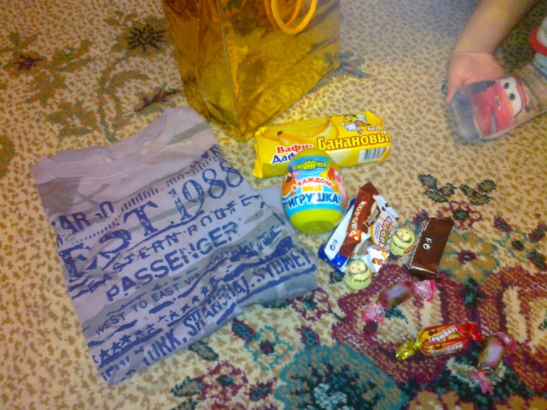 Спасибо феечкам за подарки деткам!!!!