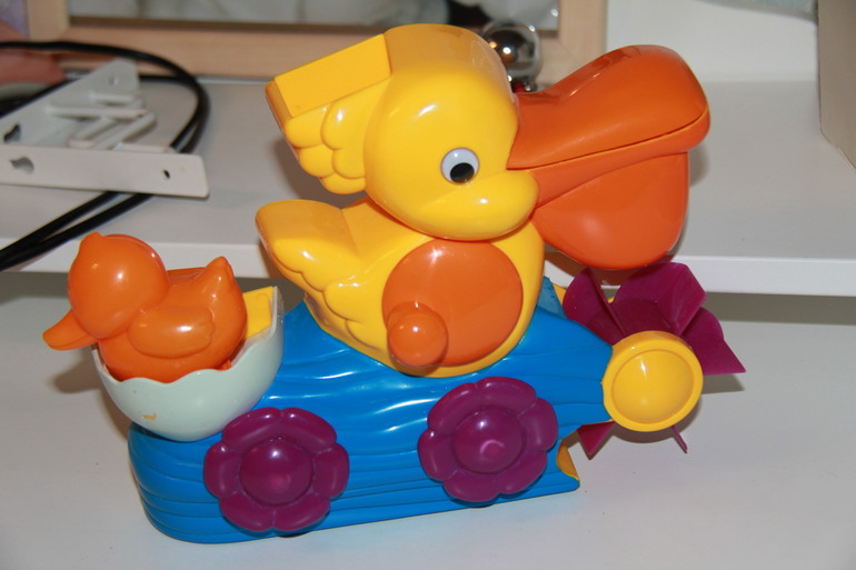 Игрушки БУ после одного ребенка фирменные. м. Преображенская площадь