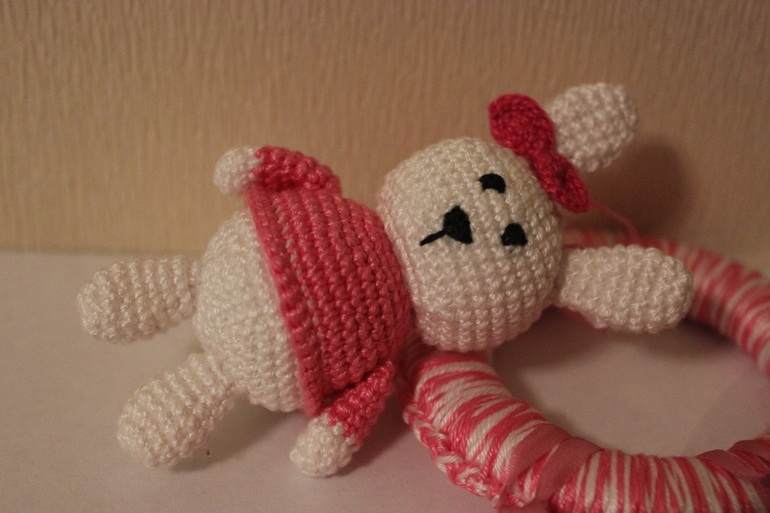 Игрушки и погремушки