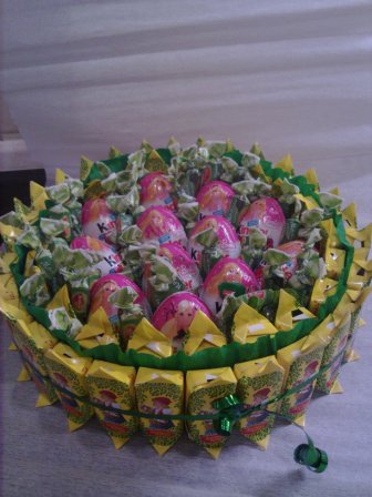 любителям мятных, Красных шапок и шоколадных яиц посвящается...