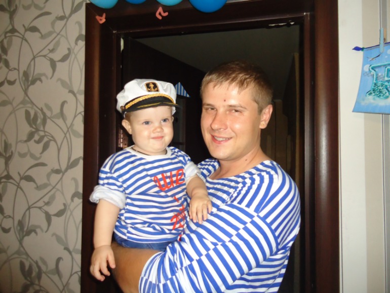 Первый день рождение нашего любимого морячка