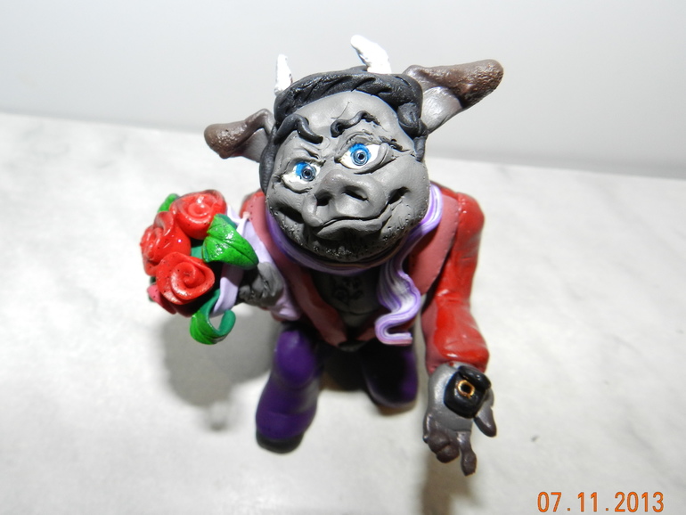 Черт мачо с серьезными намериниями)