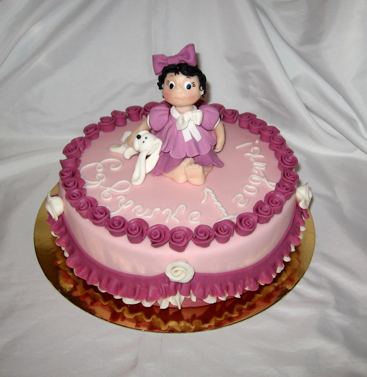 Девочка в сиреневом