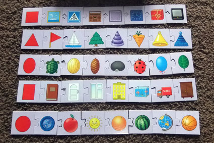 Первые игры малыша