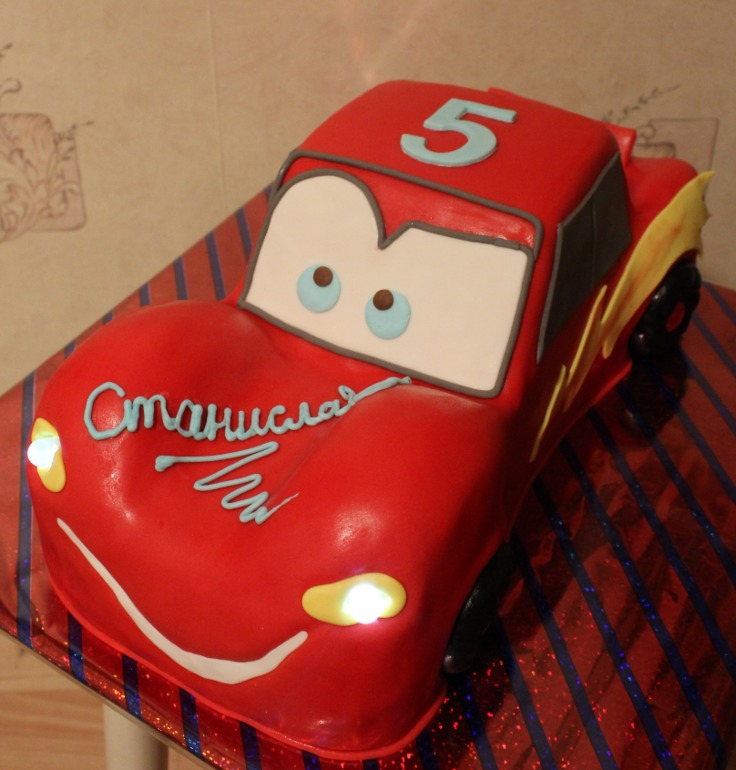 макквин.....на этот раз с фарами.