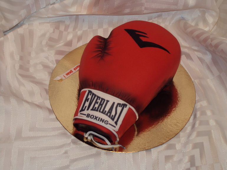 Перчаточка боксеру