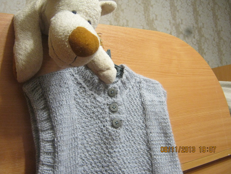 Классическая безрукавка