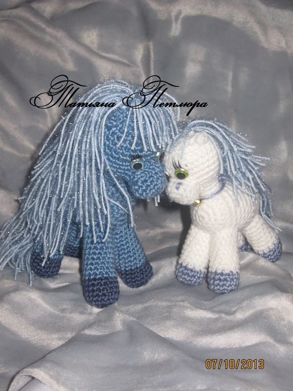 Делаю лошадок к Новому Году на заказ.