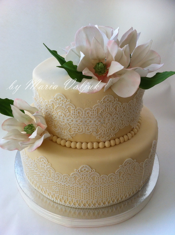 Свадебный с магнолиями)