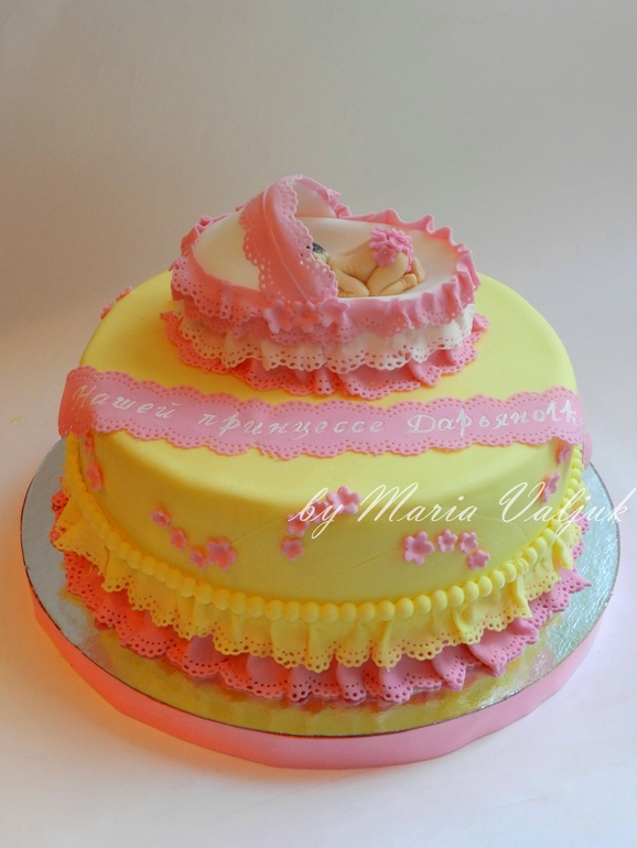 На рождение малышки.