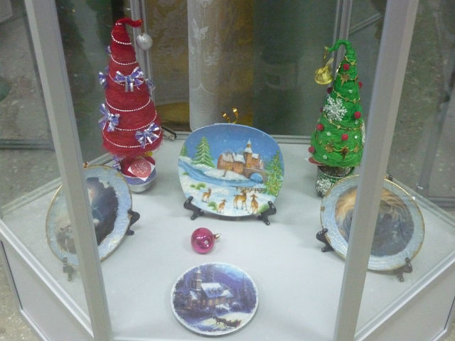 Выставка-ярмарка "Новогодний сувенир"