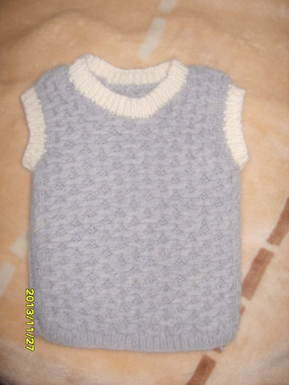 Жилеточка для дочи