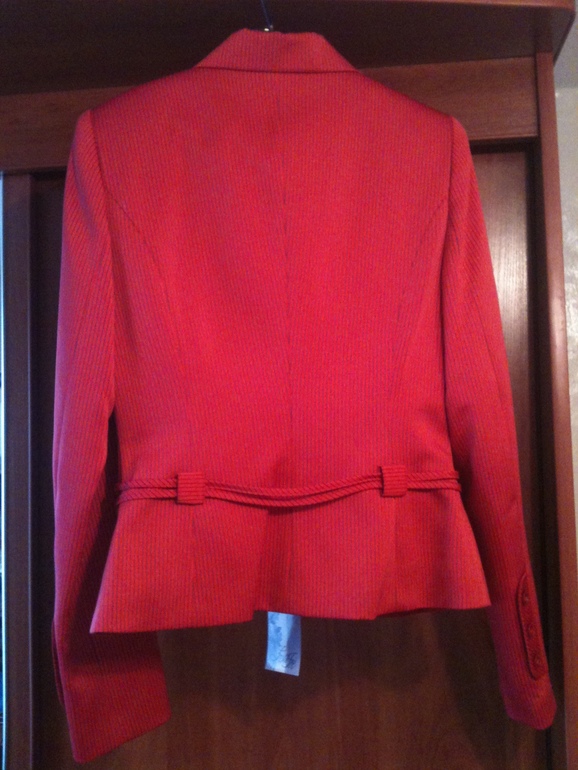 Продам костюм 46 р-р