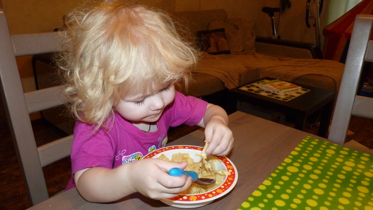 Что делать, если мама не кормит макаронами?