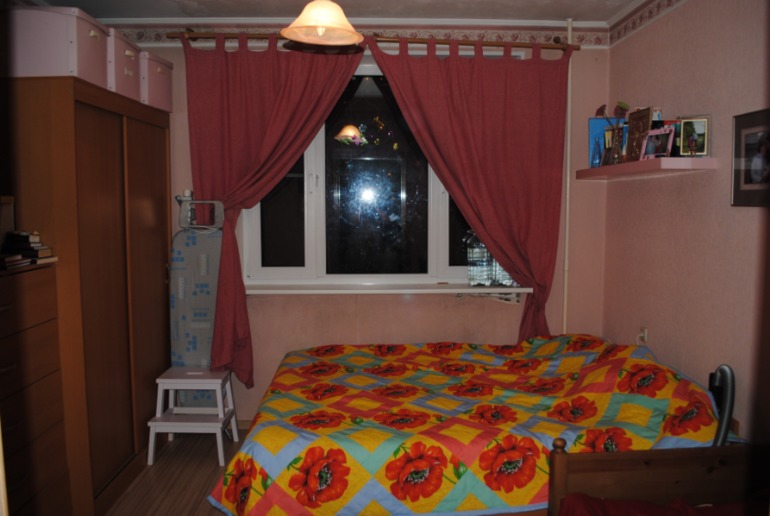 Продам трехкомнатную квартиру на Братиславской