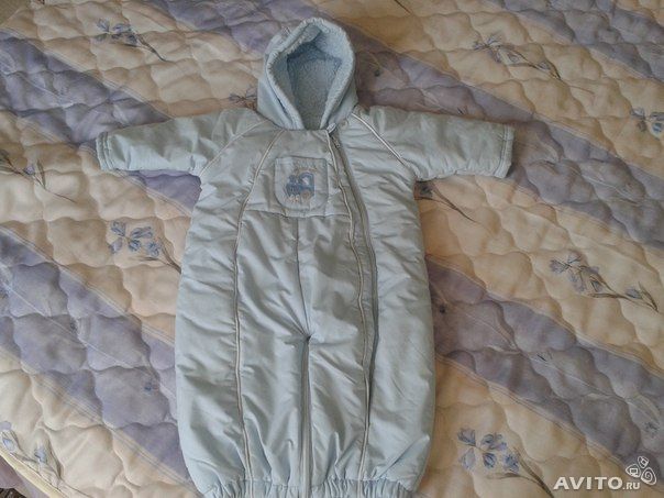 Демисезонный комбинезон Mothercare