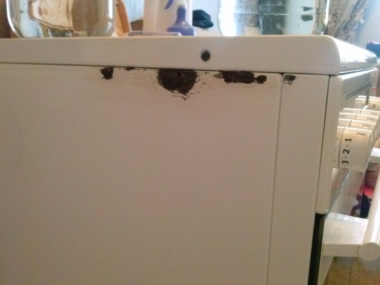 SOS! Ржавчина на плите