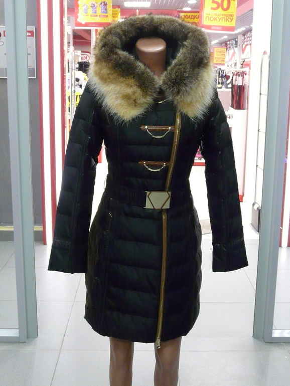 Женские Куртки Moncler, Elisabetta Franchi, Kadali и др.