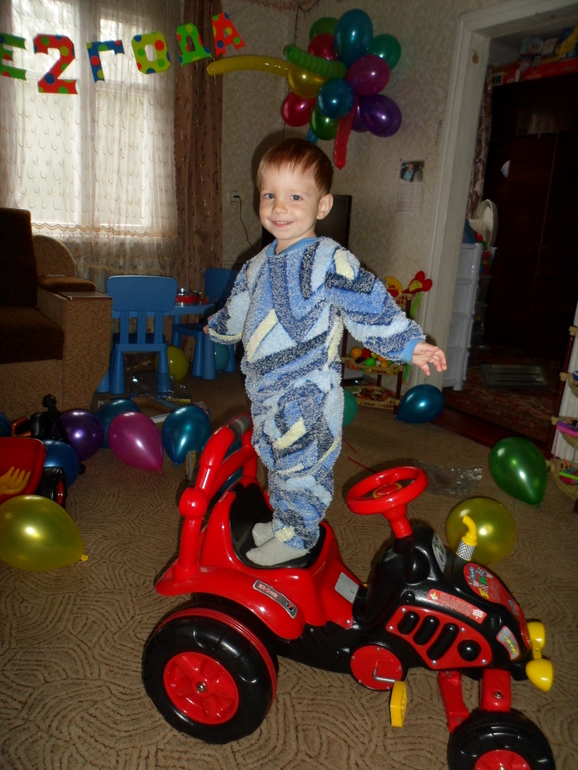 Утро уже двухлетнего мальчишки!!!