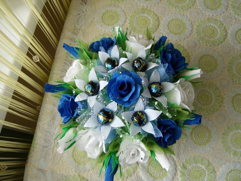 Вот такой букетик оцените девочки!