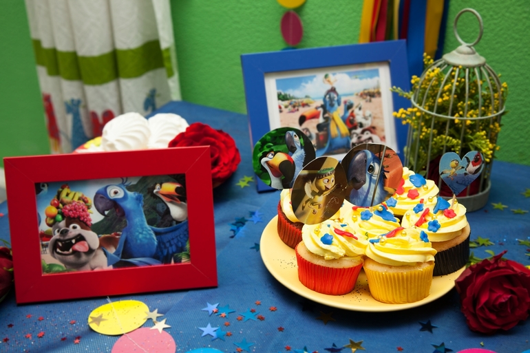 CANDY BAR по мотивам мультфильма "РИО"...