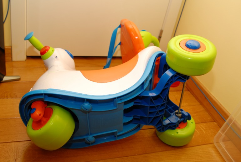Chicco tricycle Ergo Ride 4 в 1 каталка-самокат