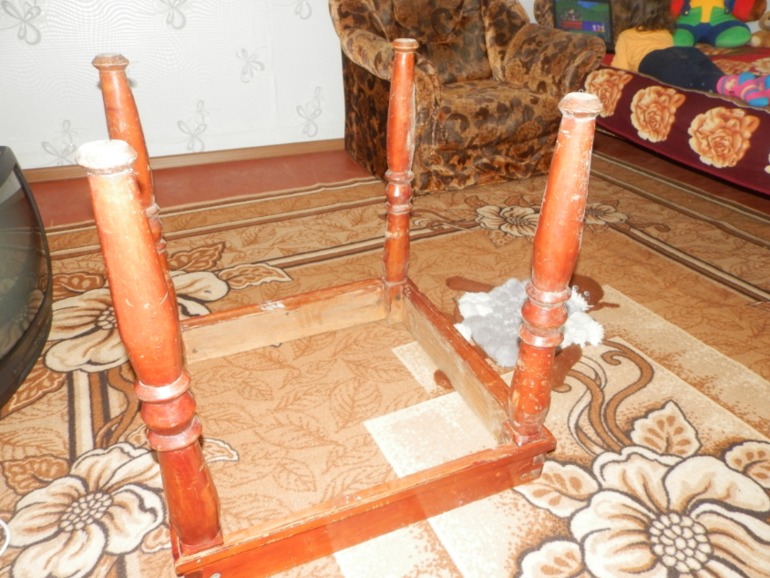 История одного стола. Декупаж... Первый опыт...