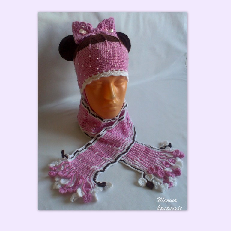 Шапочка "Минни" и необычный шарфик для девочки