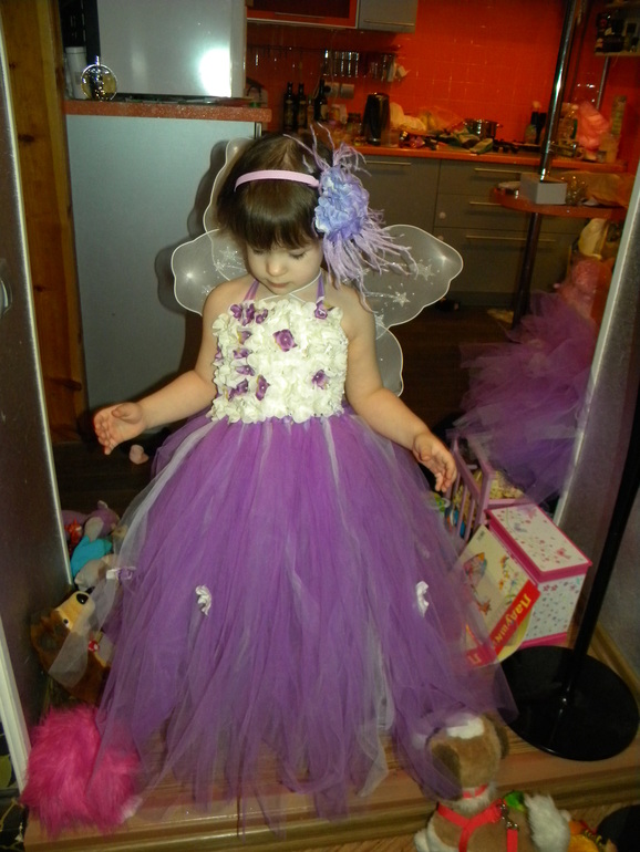 Платья нарядные и новогодние.Большой выбор!