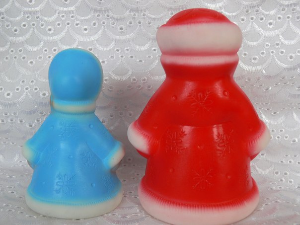 Дед Мороз и Снегурочка (пластизоль) - всегда нужные игрушки)))