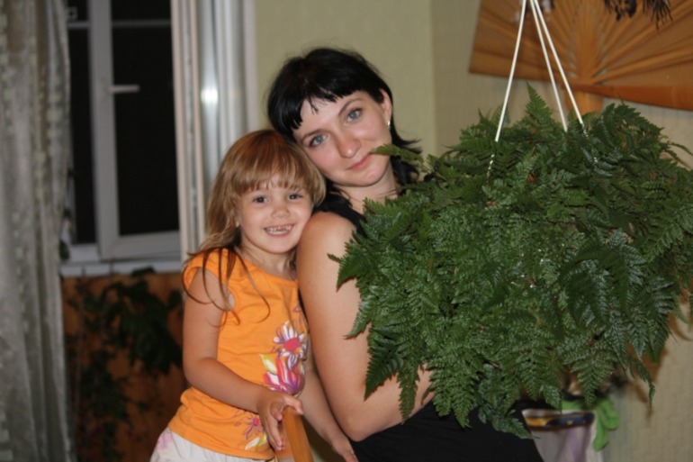 как лучше? блондинка или брюнетка?