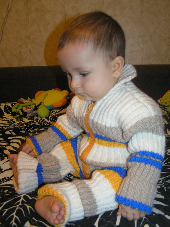 Комбенизон для сына) Довязала наконец то!!!