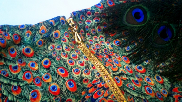 Блузка с баской