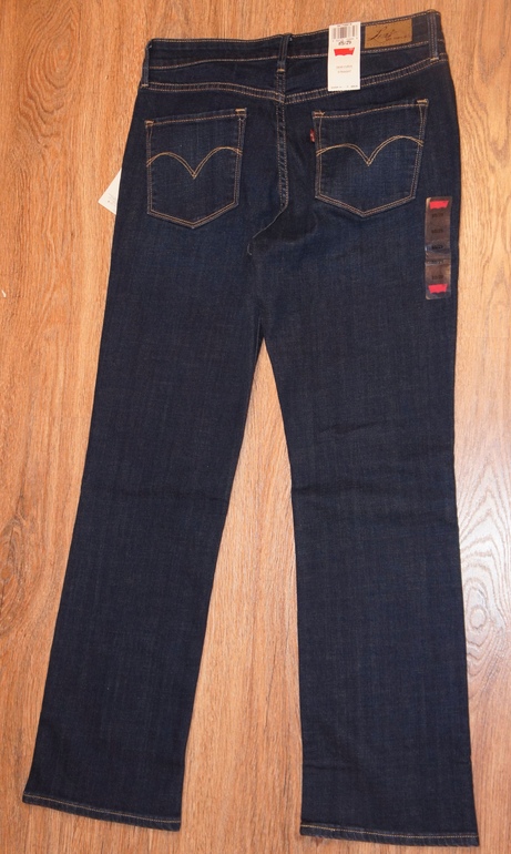 Джинсы Levis, оригинал из США. Размер 29. В наличии 2 пары!