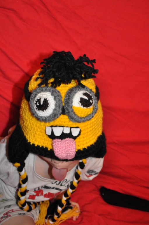 костюм на новый год +пару шапок