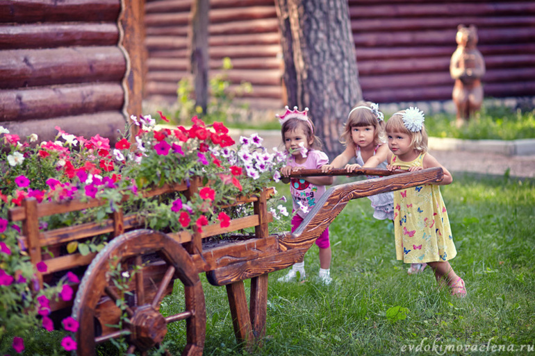 Веселая троица :)