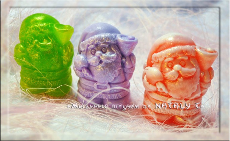 Снегурочки, Деды Морозики и немного снежинок)))